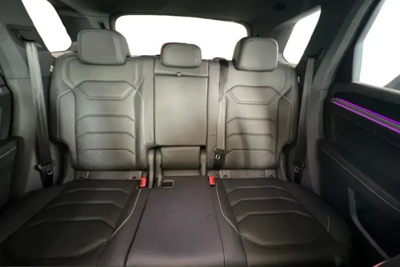 Volkswagen Touareg din 2023 cu 49.950 km - oferta VOL260032 - foto 12