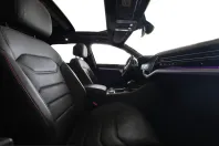 Volkswagen Touareg din 2023 cu 49.950 km - oferta VOL260032 - foto 13