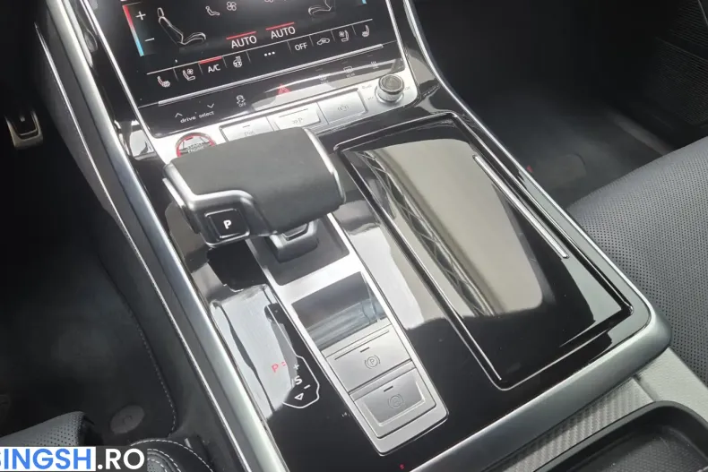 Audi RSQ8 din 2025 cu 9.850 km - oferta AUD260034 - foto 13