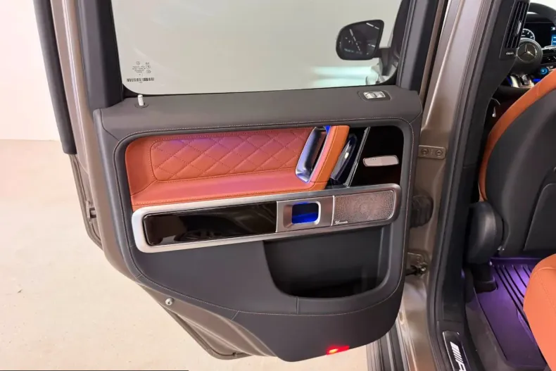 Mercedes-Benz G 63 AMG (Clasa G) din 2025 cu 7.800 km - oferta MER260058 - foto 22