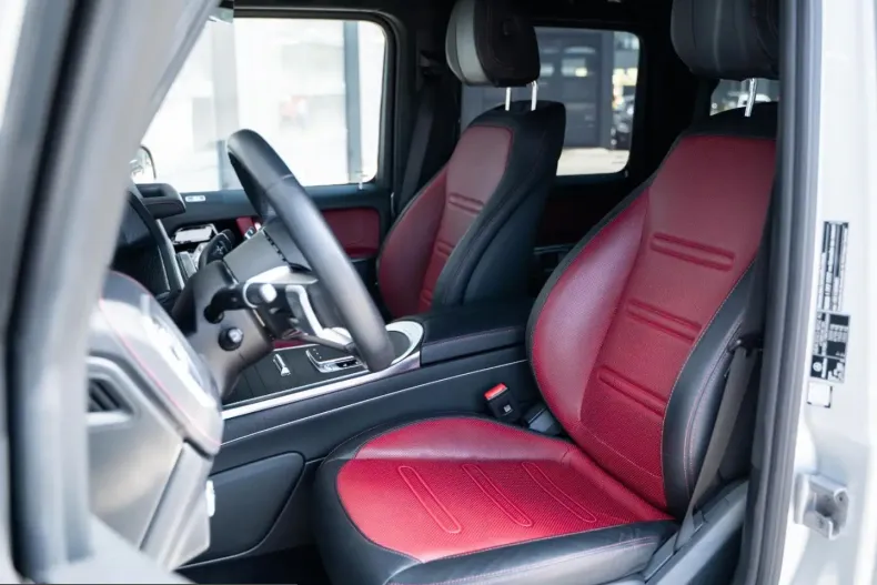 Mercedes-Benz G 450 (Clasa G) din 2025 cu 22.000 km - oferta MER260069 - foto 19