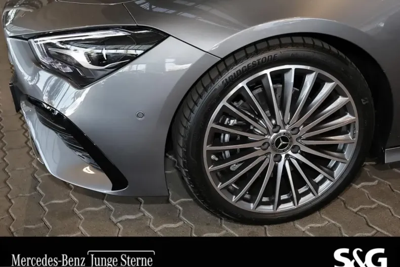 Mercedes-Benz CLA 200 (Clasa CLA) din 2025 cu 2.670 km - oferta MER260072 - foto 3