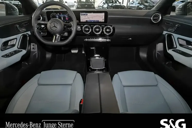 Mercedes-Benz CLA 200 (Clasa CLA) din 2025 cu 2.670 km - oferta MER260072 - foto 5