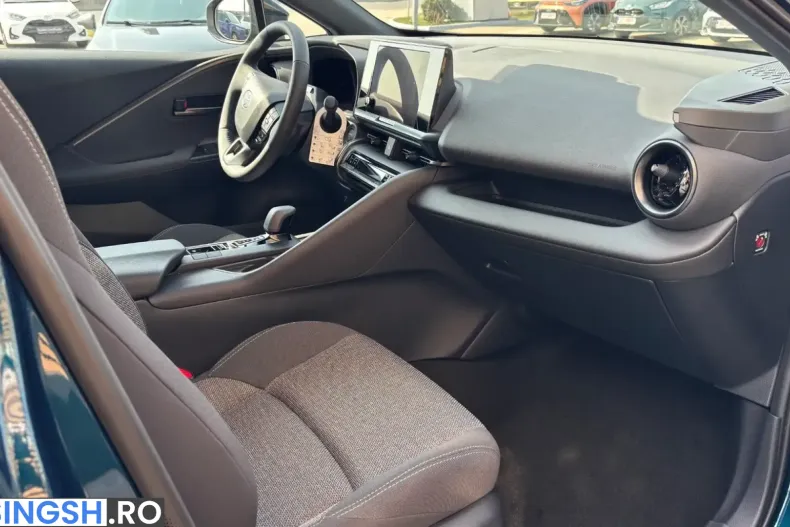 Toyota C-HR din 2026 cu 3.000 km - oferta TOY260077 - foto 9