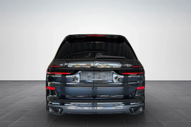 BMW X7 (Seria X) din 2025 cu 5.936 km - oferta BMW260087 - foto 4