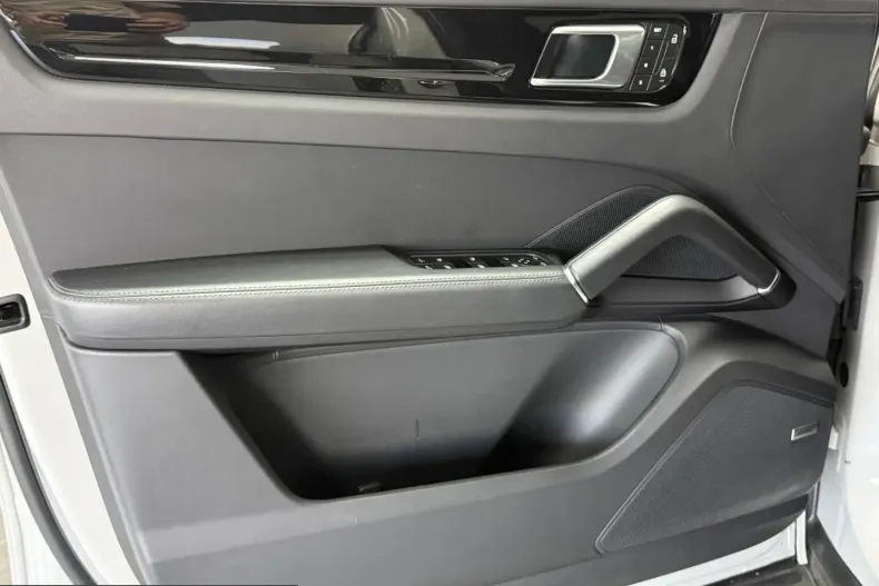 Porsche Cayenne din 2022 cu 51.500 km - oferta POR260092 - foto 14