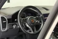 Porsche Cayenne din 2022 cu 51.500 km - oferta POR260092 - foto 20