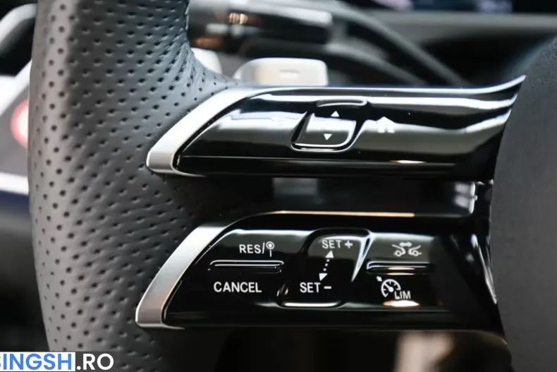 Mercedes-Benz E 300 (Clasa E) din 2025 cu 18.269 km - oferta MER260093 - foto 13