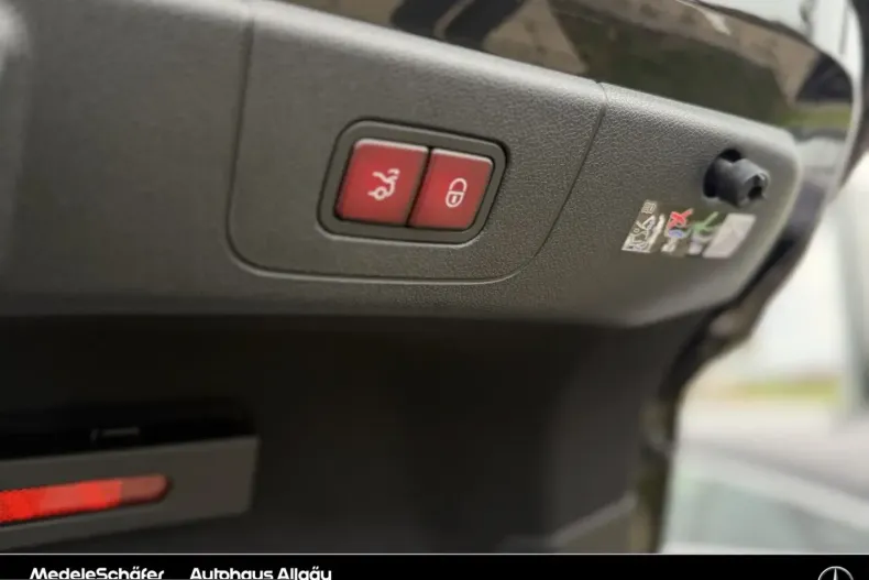 Mercedes-Benz CLA 350 (Clasa CLA) din 2025 cu 15.015 km - oferta MER260108 - foto 6