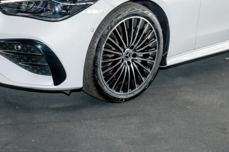 Mercedes-Benz CLE 220 (Clasa CLE) din 2025 cu 4.173 km - oferta MER260111 - foto 7