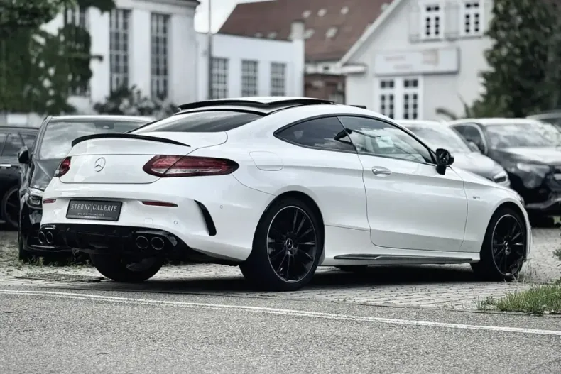 Mercedes-Benz C 43 AMG (Clasa C) din 2023 cu 13.700 km - oferta MER260113 - foto 8