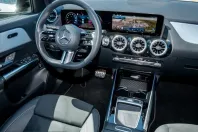 Mercedes-Benz GLA 200 (Clasa GLA) din 2025 cu 11.602 km - oferta MER260114 - foto 9