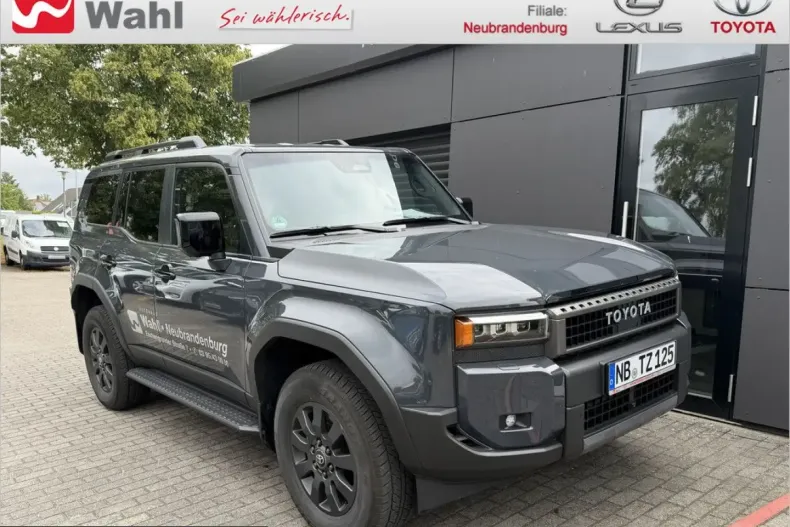 Toyota Land Cruiser din 2025 cu 10.000 km - oferta TOY260120 - foto 9