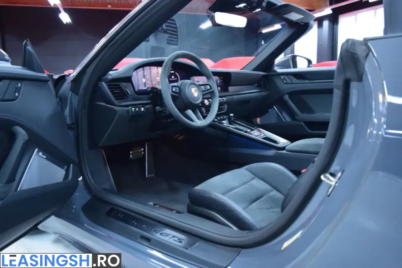 Porsche 992 din 2025 cu 11.430 km - oferta POR260127 - foto 4