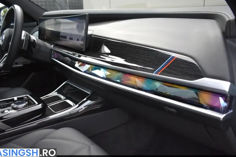 BMW 740 (Seria 7) din 2024 cu 29.900 km - oferta BMW260128 - foto 10