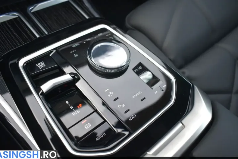 BMW 740 (Seria 7) din 2024 cu 29.900 km - oferta BMW260128 - foto 12