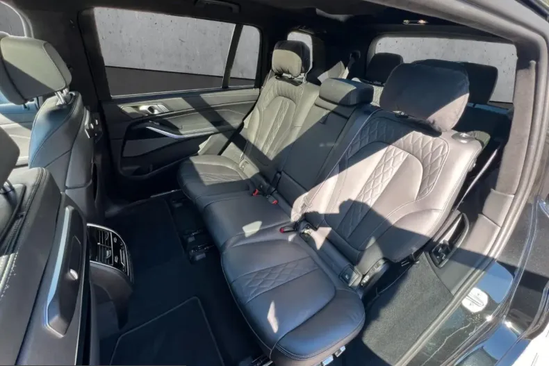 BMW X7 (Seria X) din 2023 cu 55.850 km - oferta BMW260129 - foto 15