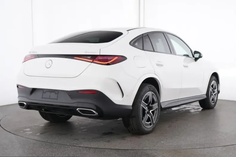 Mercedes-Benz GLC 300 (Clasa GLC) din 2025 cu 14.992 km - oferta MER260136 - foto 2