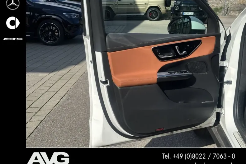 Mercedes-Benz GLC 300 (Clasa GLC) din 2025 cu 9.500 km - oferta MER260137 - foto 15