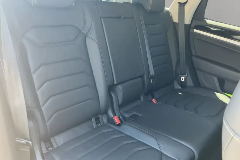 Volkswagen Touareg din 2023 cu 55.000 km - oferta VOL260139 - foto 18
