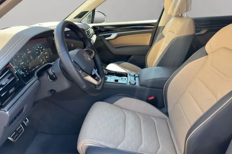 Volkswagen Touareg din 2025 cu 30.800 km - oferta VOL260141 - foto 11