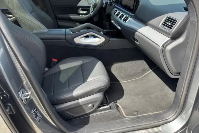 Mercedes-Benz GLE 350 (Clasa GLE) din 2025 cu 17.100 km - oferta MER260143 - foto 6