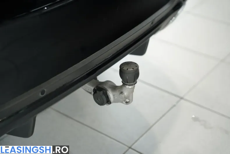 Mercedes-Benz GLC 400 (Clasa GLC) din 2022 cu 49.900 km - oferta MER260155 - foto 9