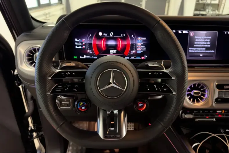 Mercedes-Benz G 63 AMG (Clasa G) din 2026 cu 13.500 km - oferta MER260179 - foto 25
