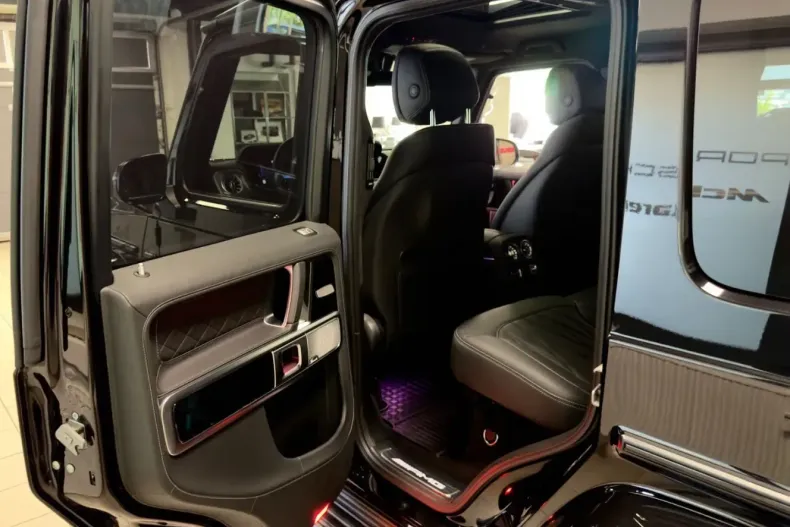 Mercedes-Benz G 63 AMG (Clasa G) din 2026 cu 13.500 km - oferta MER260179 - foto 43