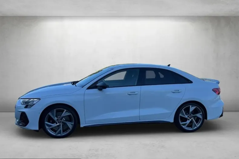 Audi S3 din 2025 cu 20.328 km - oferta AUD260184 - foto 3