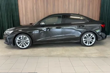 Audi S3 din 2025 - oferta AUD260188