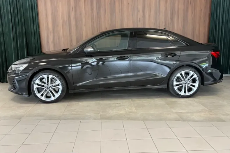 Audi S3 din 2025 cu 22.486 km - oferta AUD260188 - foto 1