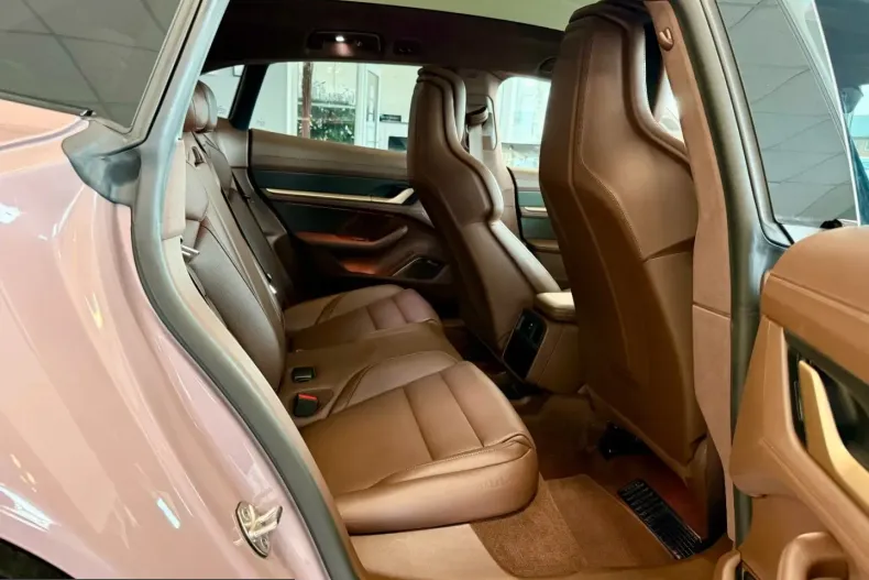 Porsche Taycan din 2024 cu 27.812 km - oferta POR260195 - foto 13