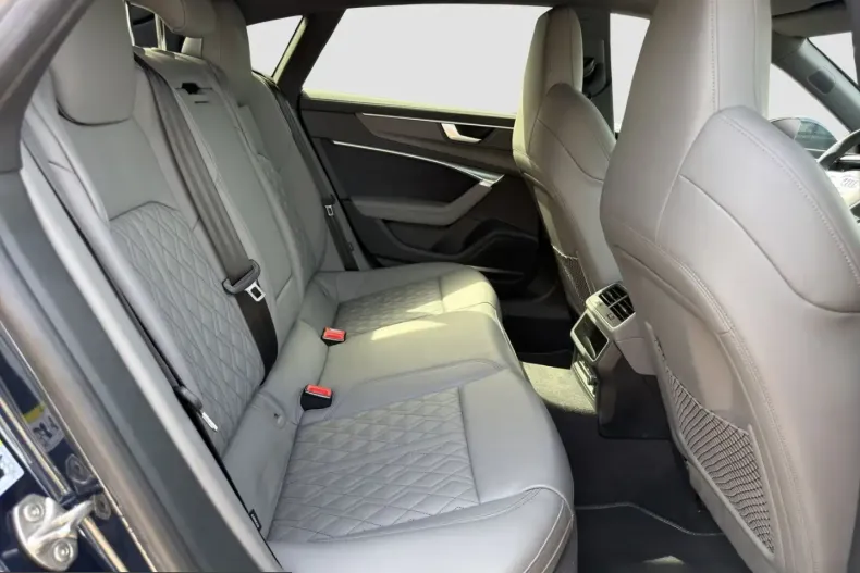 Audi A7 din 2023 cu 40.600 km - oferta AUD260205 - foto 14