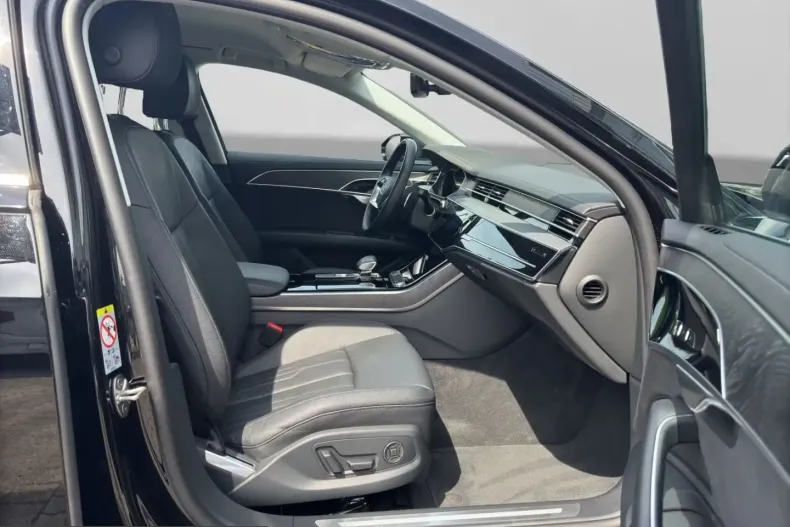Audi A8 din 2023 cu 33.358 km - oferta AUD260222 - foto 4