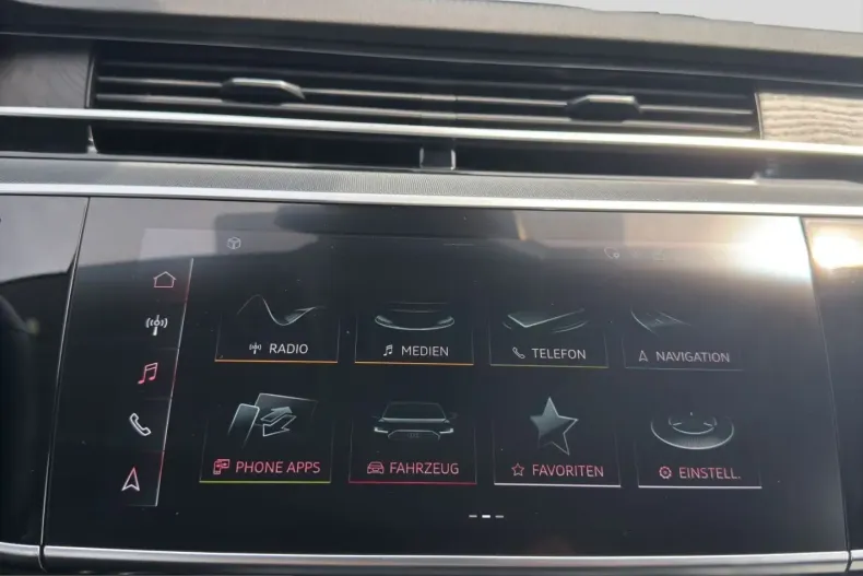 Audi A8 din 2023 cu 33.358 km - oferta AUD260222 - foto 12