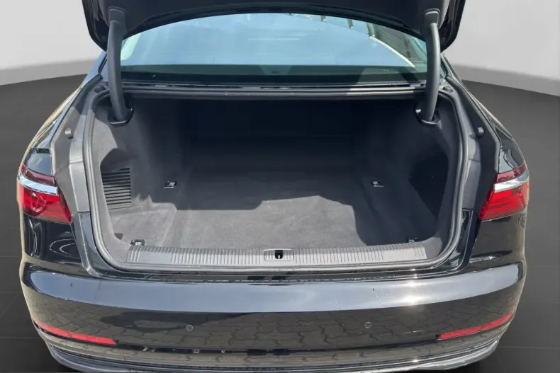 Audi A8 din 2023 cu 33.358 km - oferta AUD260222 - foto 17
