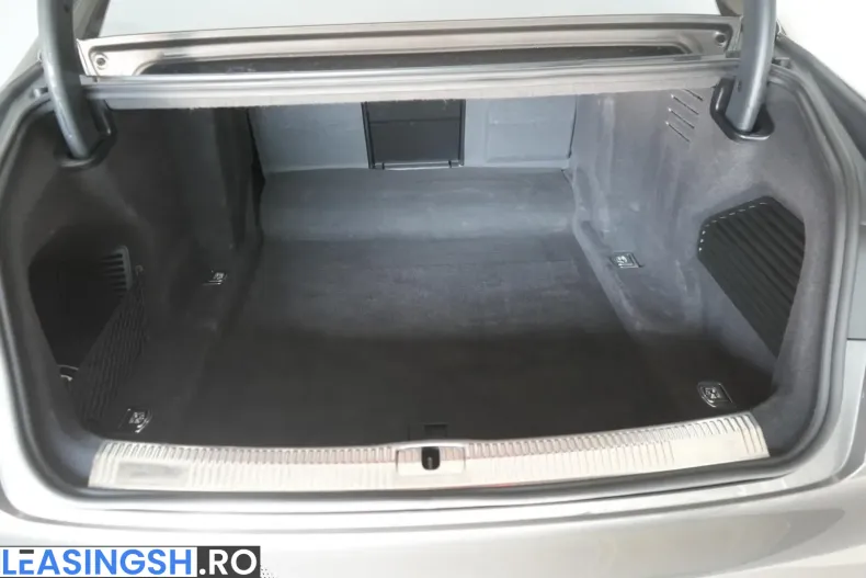 Audi A8 din 2022 cu 72.000 km - oferta AUD260226 - foto 38