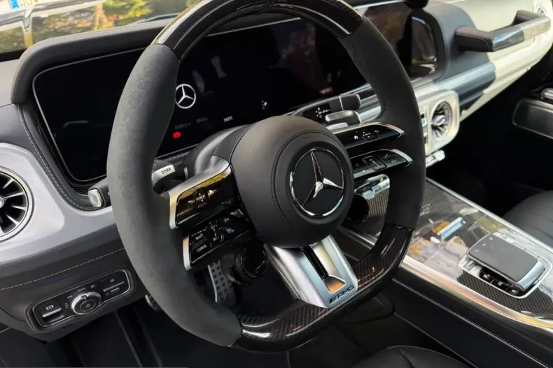 Mercedes-Benz G 63 AMG (Clasa G) din 2025 cu 3.042 km - oferta MER260228 - foto 8