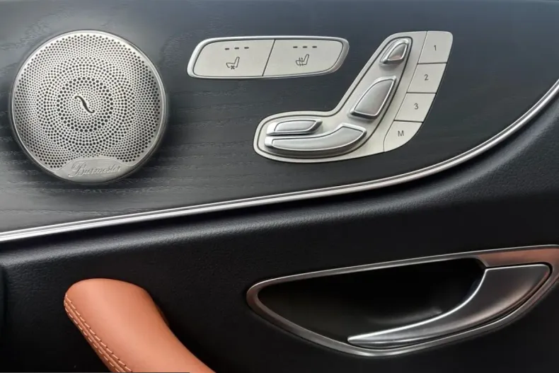 Mercedes-Benz E 53 AMG (Clasa E) din 2023 cu 82.454 km - oferta MER260233 - foto 3
