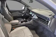 Audi SQ7 din 2023 cu 67.904 km - oferta AUD260245 - foto 4