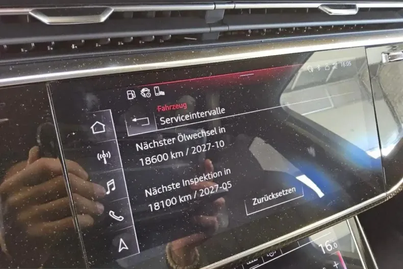 Audi SQ7 din 2023 cu 67.904 km - oferta AUD260245 - foto 6