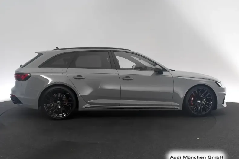 Audi RS4 din 2023 cu 55.956 km - oferta AUD260259 - foto 7