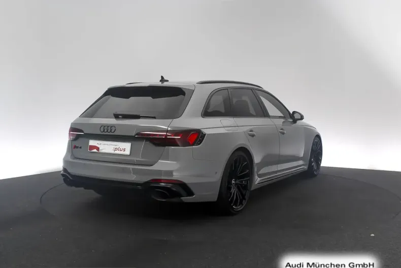 Audi RS4 din 2023 cu 55.956 km - oferta AUD260259 - foto 8
