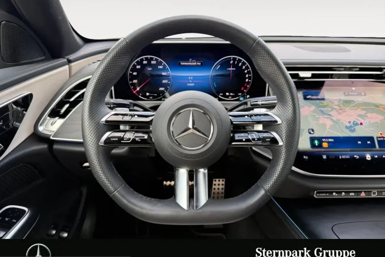 Mercedes-Benz E 400 (Clasa E) din 2025 cu 29.900 km - oferta MER260275 - foto 12