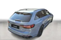 Audi RS4 din 2023 cu 76.203 km - oferta AUD260281 - foto 3
