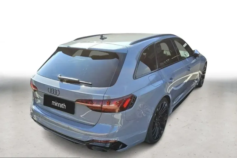 Audi RS4 din 2023 cu 76.203 km - oferta AUD260281 - foto 3