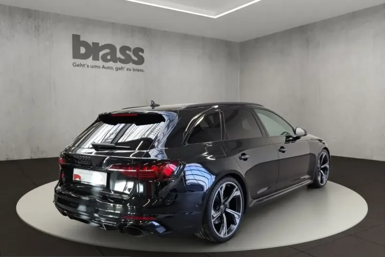 Audi RS4 din 2023 cu 68.425 km - oferta AUD260282 - foto 6
