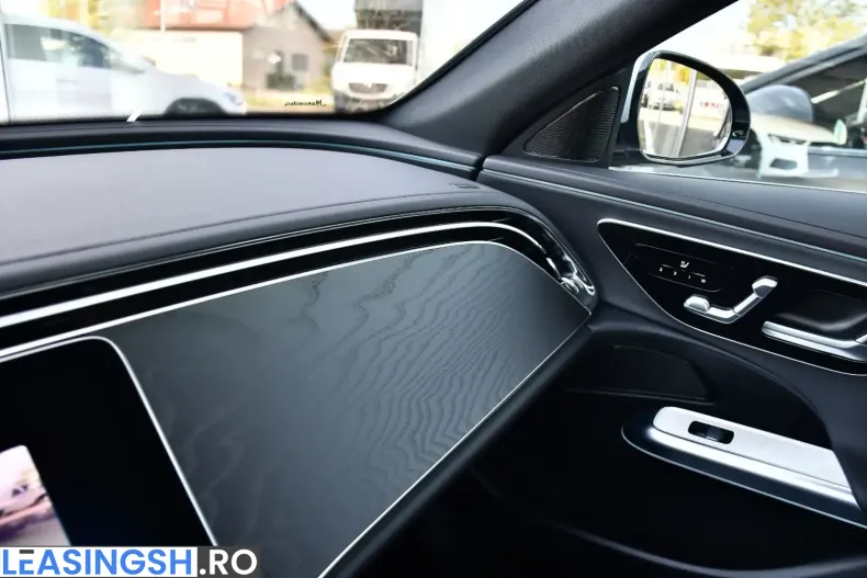 Mercedes-Benz E 220 (Clasa E) din 2024 cu 59.700 km - oferta MER260286 - foto 33