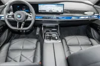 BMW 740 (Seria 7) din 2025 cu 21.299 km - oferta BMW260313 - foto 8